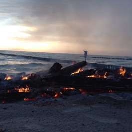 Das Beste am Feuer - das Meer!